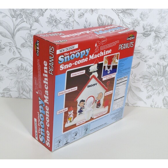 The Original Snoopy Sno-Cone Machine Snow Cone Maker Peanuts Cra-Z-Art New - Picture 5 of 8